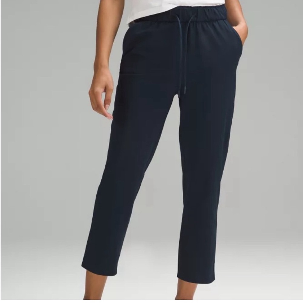 Lululemon Athletica Stretch High-Rise Cropped Pants NWOT